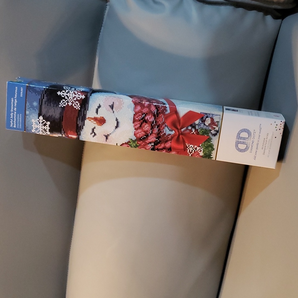 Joyful Jolly Snowman diamond dotz kit NIB